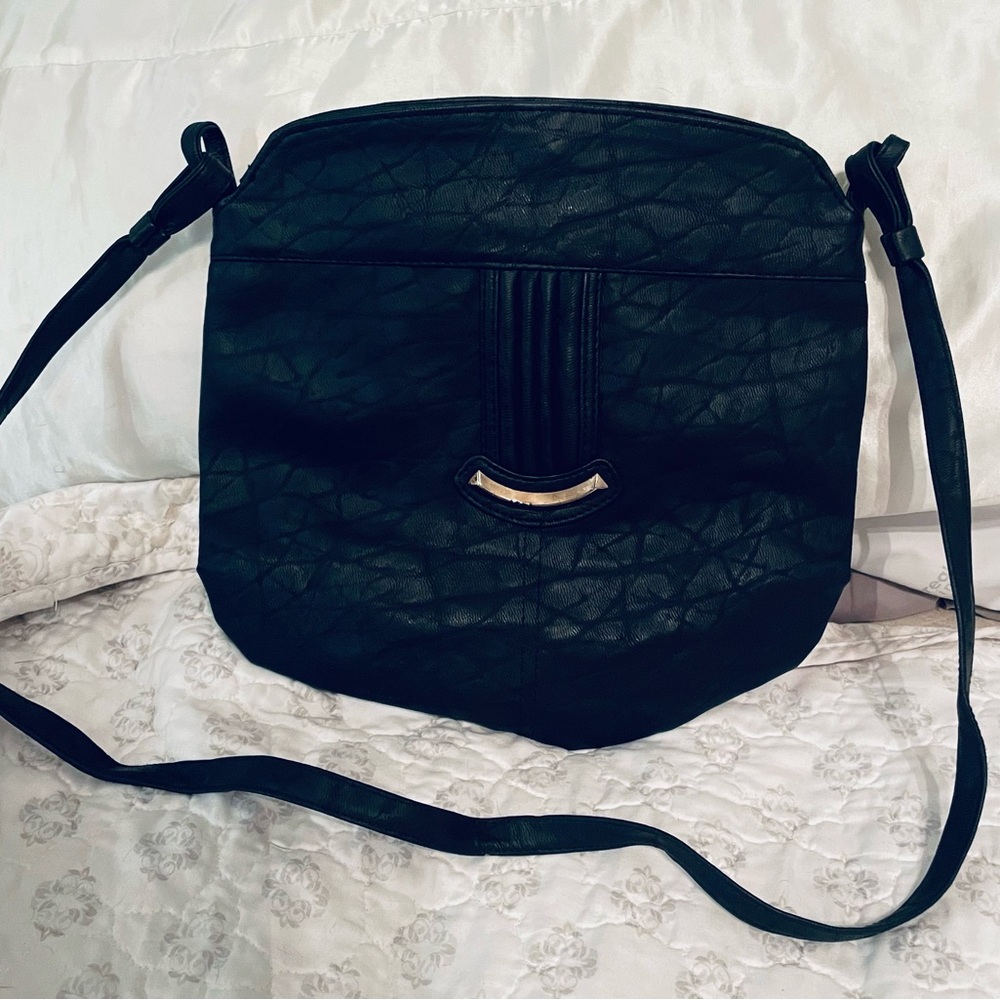 Vintage Shane Black Crossbody Bag